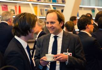 Afbeelding 8 april 2015 - Loyens & Loeff