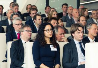 Afbeelding 8 april 2015 - Loyens & Loeff