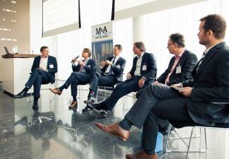 Afbeelding 8 april 2015 - Loyens & Loeff