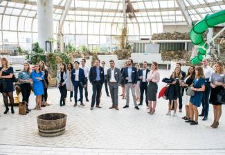 Afbeelding 1 september 2016 - Jong M&A