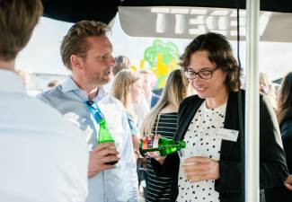 Afbeelding 1 september 2016 - Jong M&A