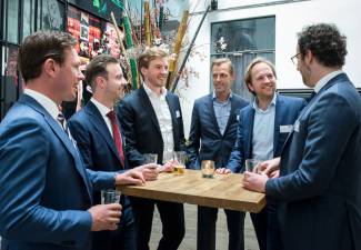 Afbeelding 26 mei 2016 - Jong M&A