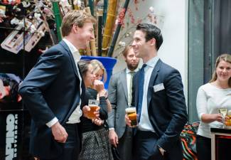 Afbeelding 26 mei 2016 - Jong M&A