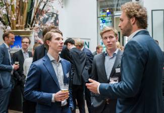 Afbeelding 26 mei 2016 - Jong M&A