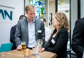 Afbeelding 26 mei 2016 - Jong M&A