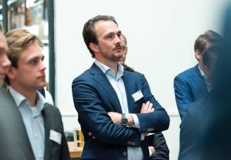 Afbeelding 26 mei 2016 - Jong M&A