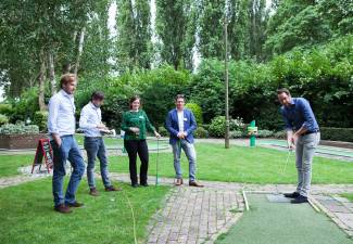 Afbeelding 29 juni 2017 - Jong M&A