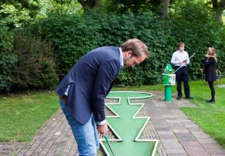 Afbeelding 29 juni 2017 - Jong M&A