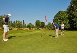 Afbeelding 25 juni 2024 - Golfevent M&A aan de Maas