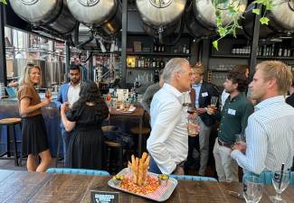 Afbeelding 17 juli 2025 - Netwerkborrel M&A aan de Maas